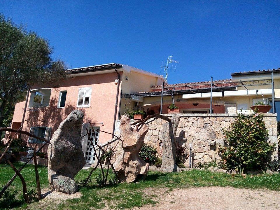 Bed And Breakfast Li Paduli Alvi Cannigione Room photo